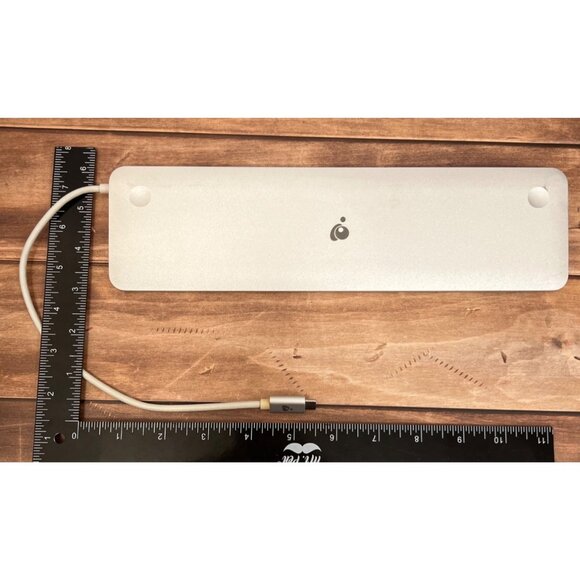 IOGear USB-C Docking Station With PD Pass Thru Model GUD3C02 Aluminum - Picture 1 of 3